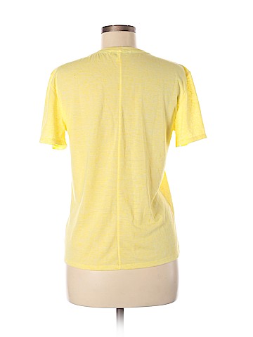 Victoria's Secret Short Sleeve T-Shirt (view 2)