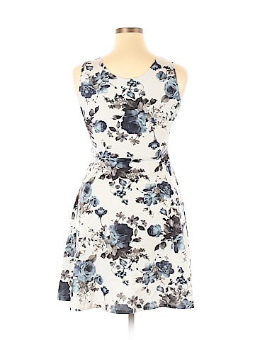 Tom's Ware Casual Dress (view 2)