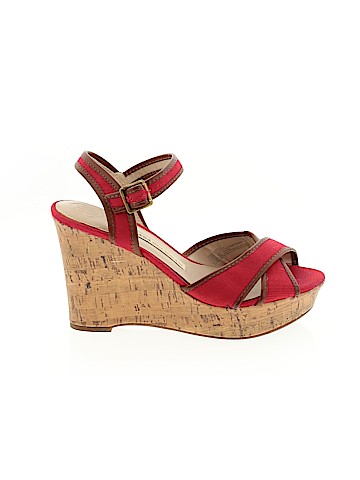 Dana Buchman Wedges (view 1)