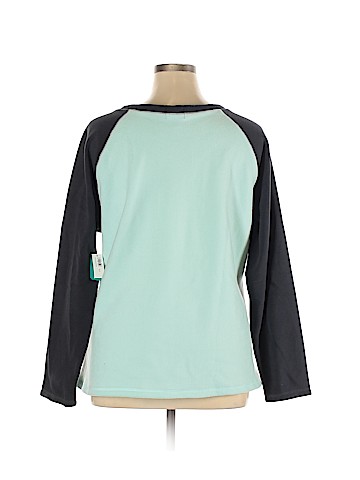 Old Navy Pullover Sweater (view 2)