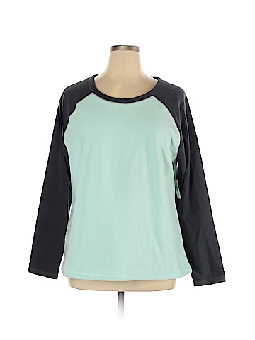 Old Navy Pullover Sweater (view 1)