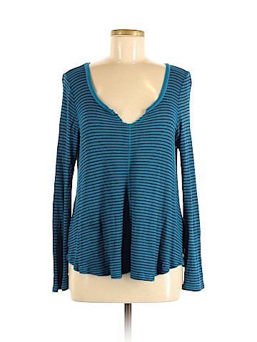 American Eagle Outfitters Long Sleeve Top (view 1)