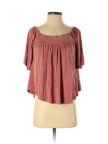 American Eagle Outfitters 3/4 Sleeve Top (view 1)