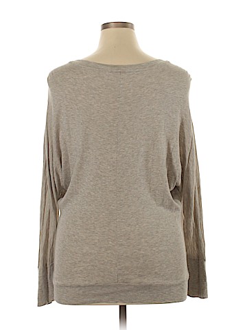 Lucy & Laurel Long Sleeve Top (view 2)