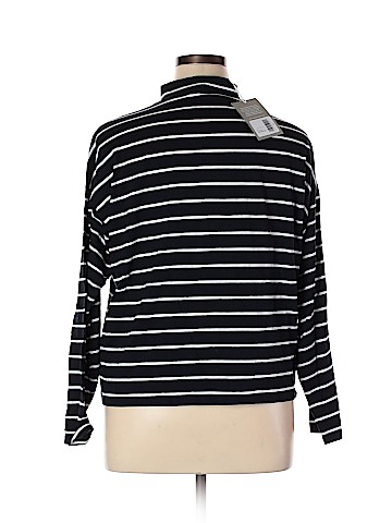 Everlane Long Sleeve Turtleneck (view 2)