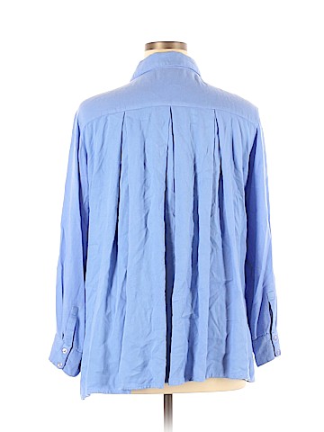 North Style Long Sleeve Button-Down Shirt (view 2)