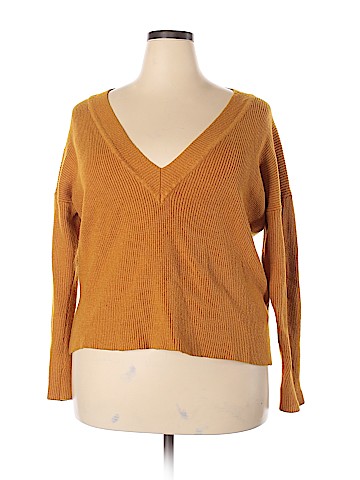 Forever 21 Pullover Sweater (view 1)