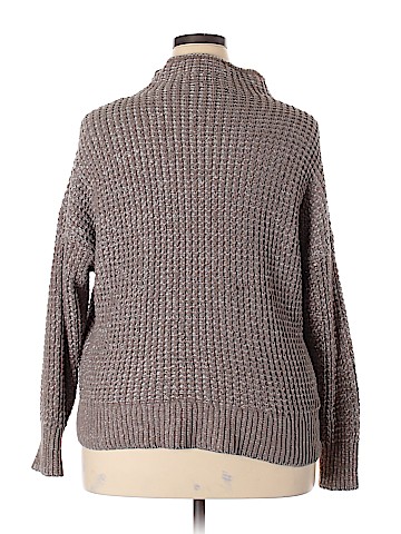 American Eagle Outfitters Pullover Sweater (view 2)