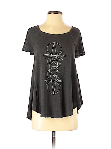 American Eagle Outfitters Short Sleeve Top (view 1)