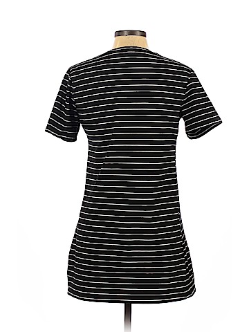 Forever 21 Short Sleeve T-Shirt (view 2)