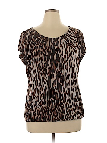 Worthington Short Sleeve Top (view 1)