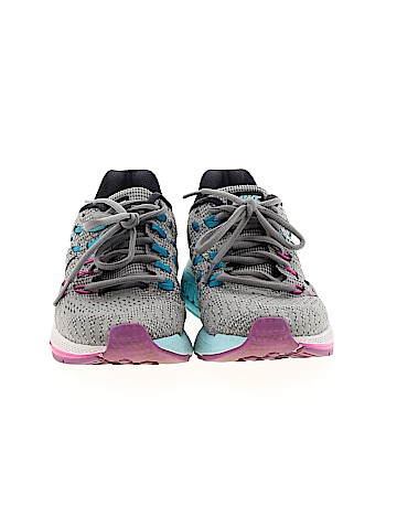 Nike Sneakers (view 2)