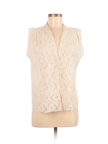 Nue 19.04 Sleeveless Blouse (view 1)