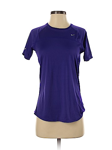 Nike Active T-Shirt (view 1)