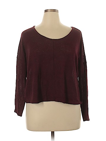 Old Navy Pullover Sweater (view 1)