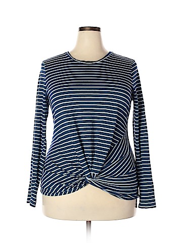 Universal Thread Long Sleeve Top (view 1)