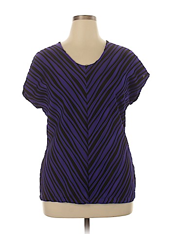 Dana Buchman Short Sleeve Top (view 1)