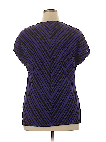Dana Buchman Short Sleeve Top (view 2)