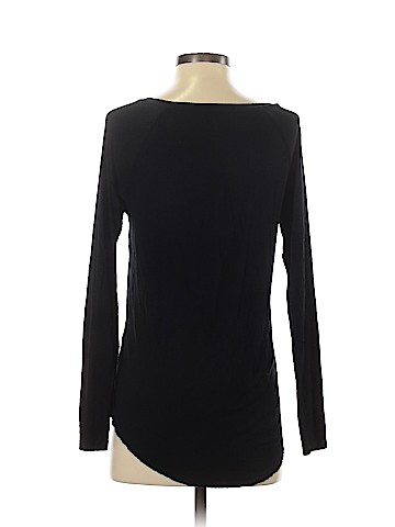 American Eagle Outfitters Long Sleeve T-Shirt (view 2)