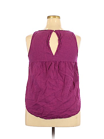 Universal Thread Sleeveless Blouse (view 2)