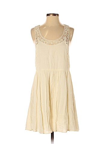 American Eagle Outfitters Casual Dress (view 1)