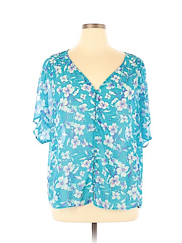 Torrid Short Sleeve Blouse (view 1)