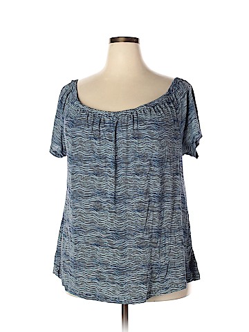 Old Navy Short Sleeve Top (view 1)