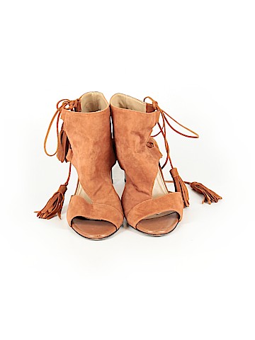 BCBGMAXAZRIA Heels (view 2)