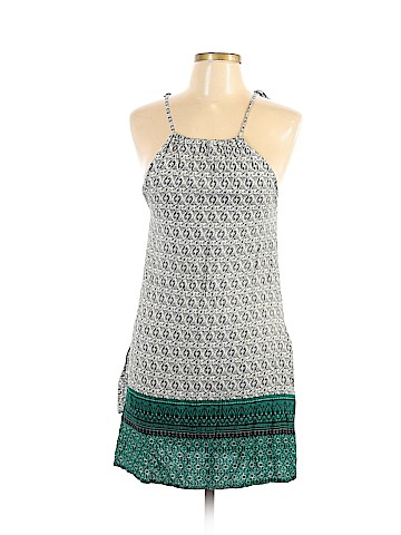 Lulu's Sleeveless Top (view 1)