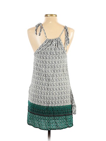 Lulu's Sleeveless Top (view 2)