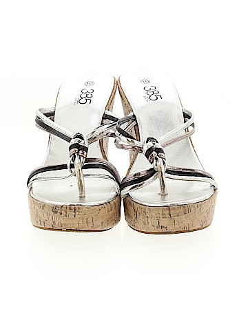 385 Fifth Wedges (view 2)