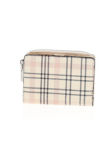 Unbranded Wallet (view 1)