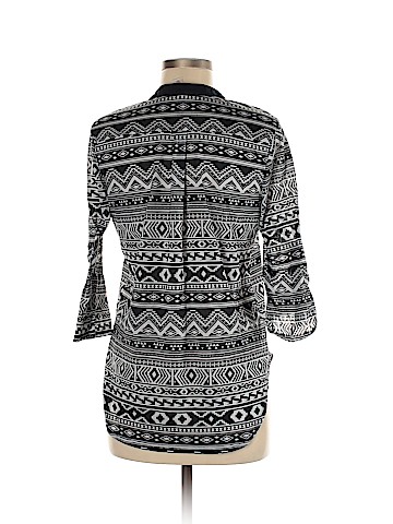 No Boundaries 3/4 Sleeve Henley (view 2)