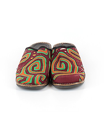 Kuna Mule/Clog (view 2)