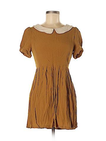 Forever 21 Casual Dress (view 1)