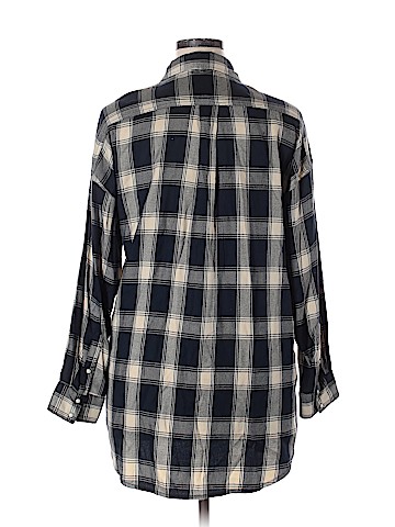 Zara Basic Long Sleeve Button-Down Shirt (view 2)