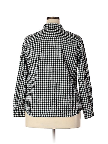 Old Navy Long Sleeve Button-Down Shirt (view 2)