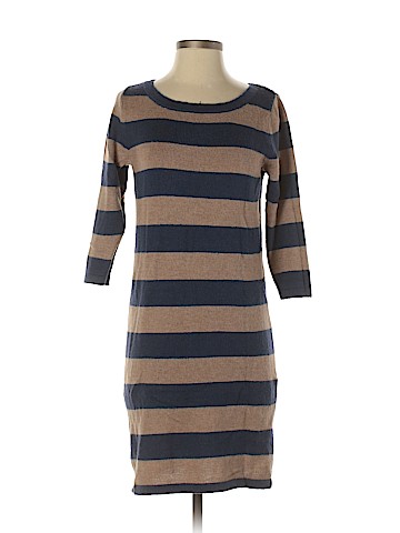 Old Navy Casual Dress (view 1)