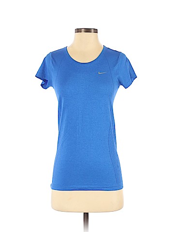 Nike Active T-Shirt (view 1)