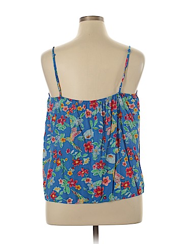 Old Navy Sleeveless Blouse (view 2)