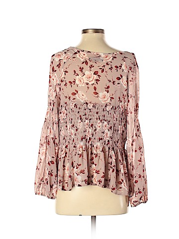 American Eagle Outfitters Long Sleeve Blouse (view 2)