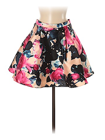 B. Darlin Casual Skirt (view 1)