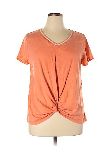 Universal Thread Short Sleeve T-Shirt (view 1)