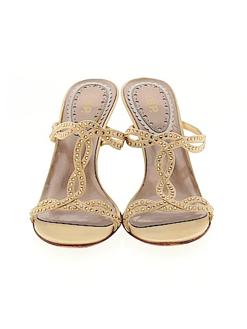 BP. Heels (view 2)