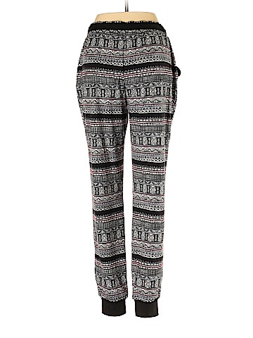 No Boundaries Casual Pants (view 2)