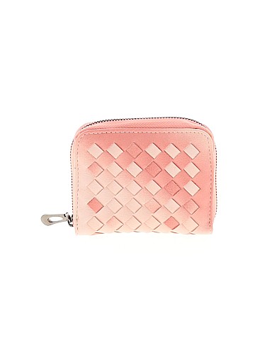 Unbranded Wallet (view 1)