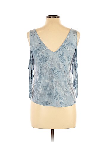 American Eagle Outfitters Short Sleeve Top (view 2)