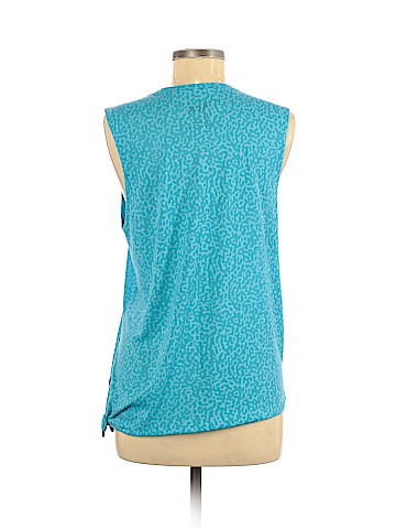 Nike Sleeveless T-Shirt (view 2)