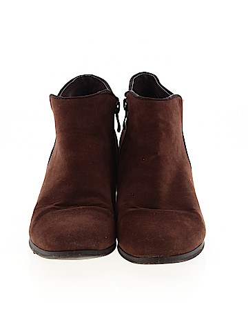 Reneeze Ankle Boots (view 2)