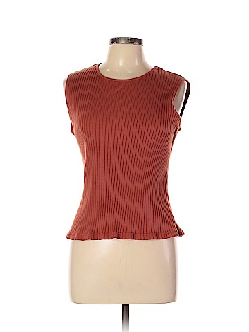 Field Gear Sleeveless Blouse (view 1)